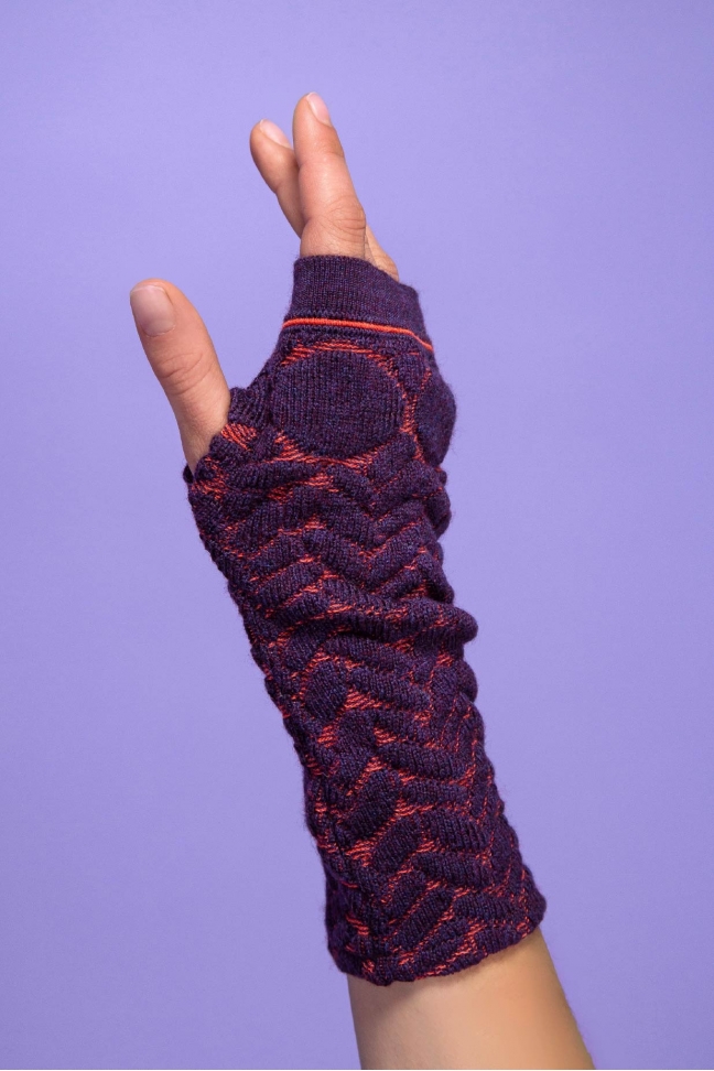 Mittens STITCH Burgundy